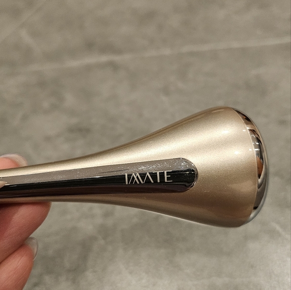 Imate Magnetic Induction Instrument Facial Mask Massage Machine - Picture 4 of 4